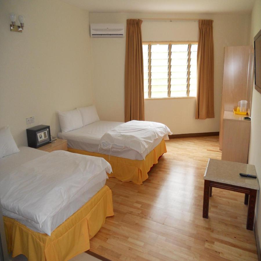 Fresh Hotel Bercham Ипох Екстериор снимка